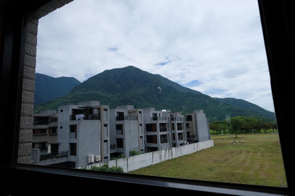 Iliving B&B Città di Hualien Esterno foto